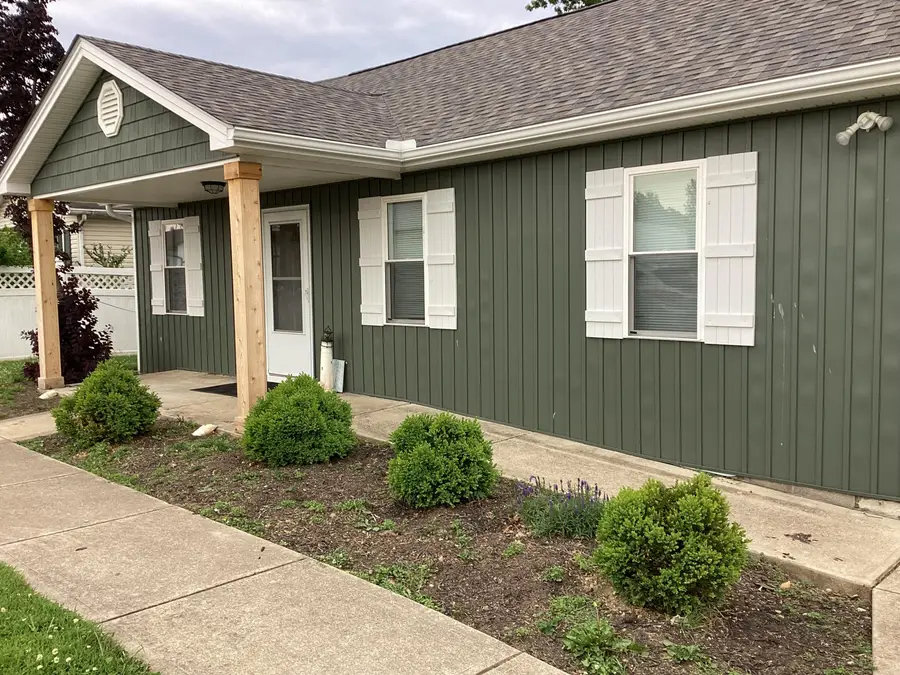 311 E High Street, Warsaw, KY 41095 - #3