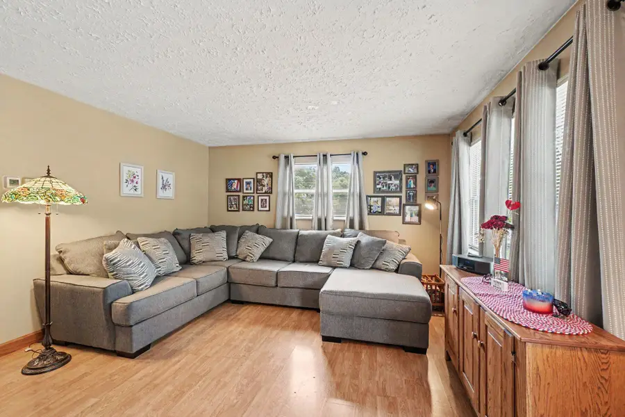 265 Sunset Drive, Highland Heights, KY 41076 - #2