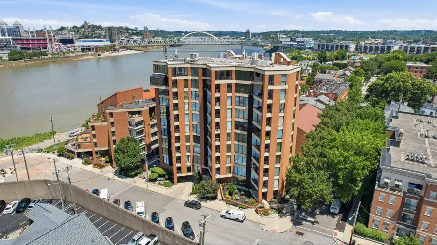 100 Riverside Place #303, Covington, KY 41011 - #2