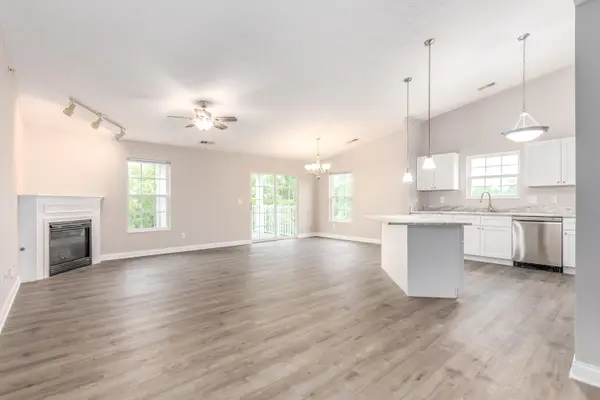 1118 Periwinkle Drive #1118, Florence, KY 41042