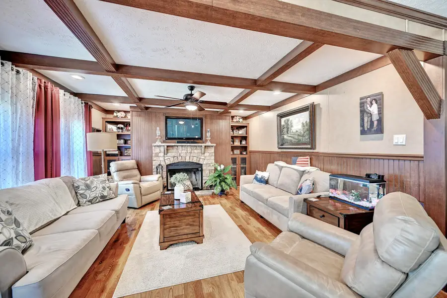 145 Hawthorne Street, Glencoe, KY 41046 - #3