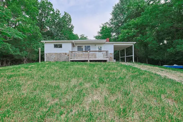 445 Elk Lake Resort Road #212-213, Owenton, KY 40359