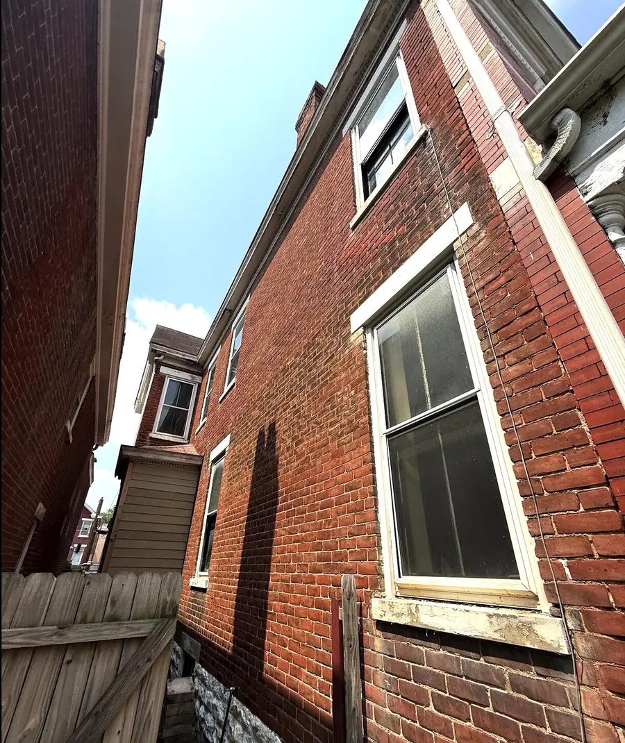706 Maple Avenue, Newport, KY 41071 - #3