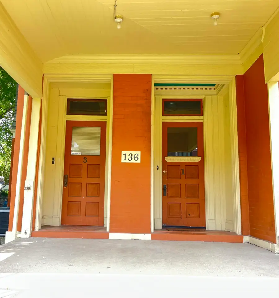 136 E 25th Street, Covington, KY 41014 - #3