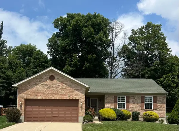 1220 Brookstone Drive, Walton, KY 41094