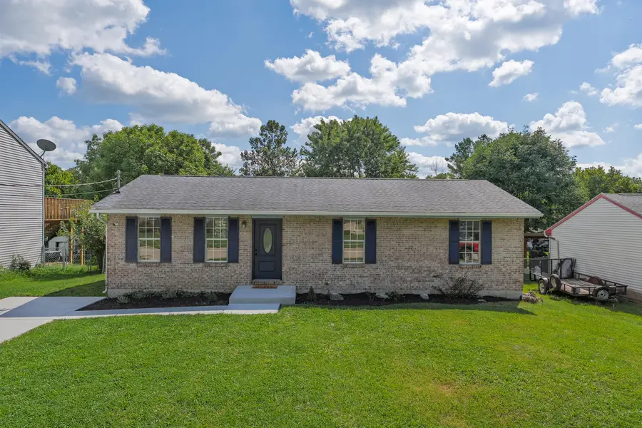 185 Ashwood Drive, Walton, KY 41094 - #2