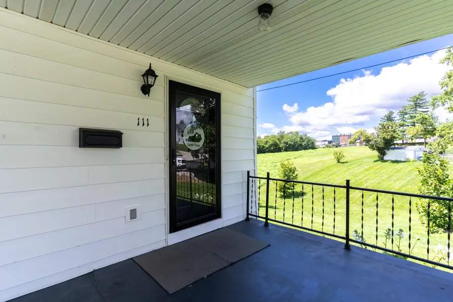 111 Cynthiana Street, Williamstown, KY 41097 - #3