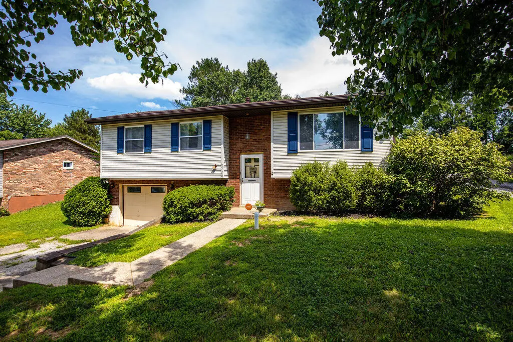 6520 Rosetta Drive, Burlington, KY 41005 - #1