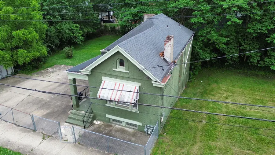 319 Pleasant Street, Covington, KY 41011 - #3