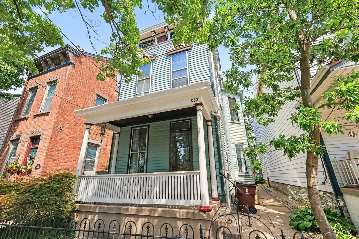 832 Willard Street, Covington, KY 41011 - #1