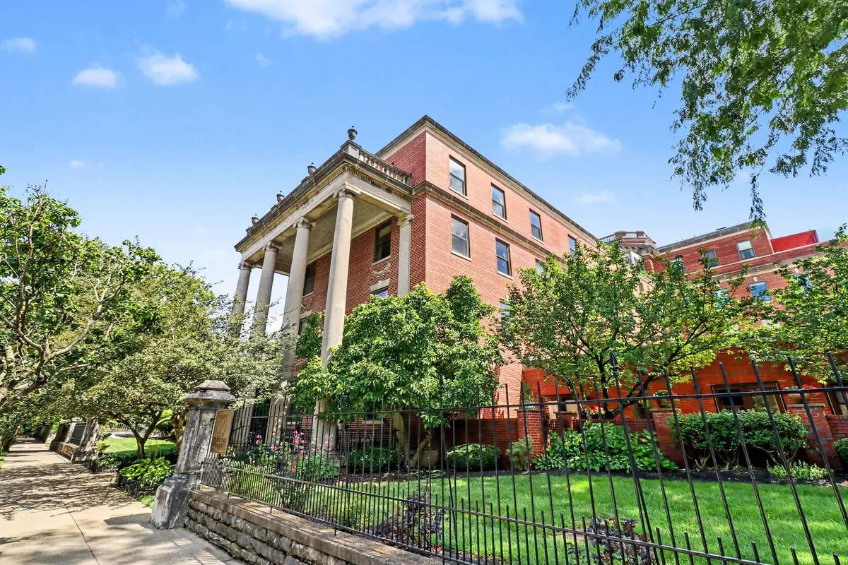 323 E 2nd Street #105, Covington, KY 41011 - #1