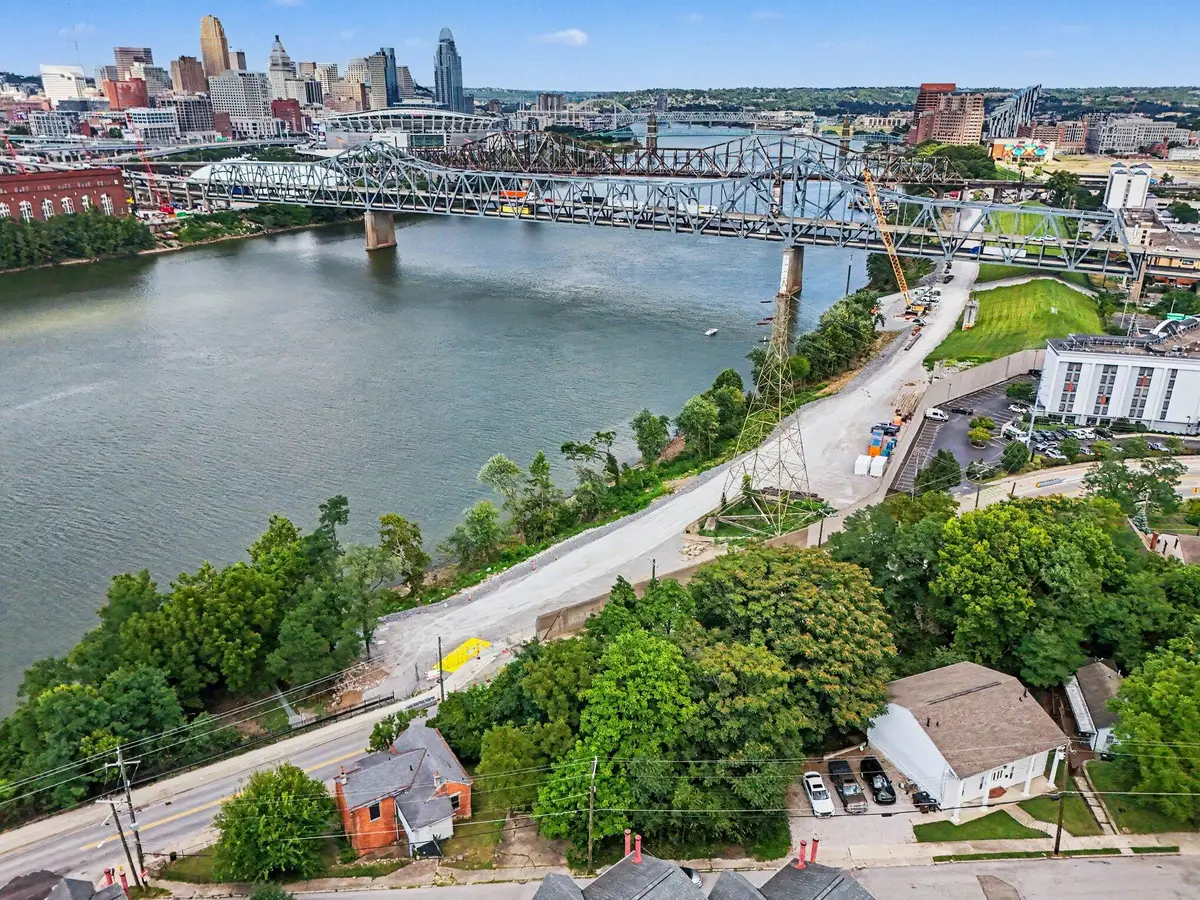 817 Highway Avenue, Covington, KY 41011 - #1