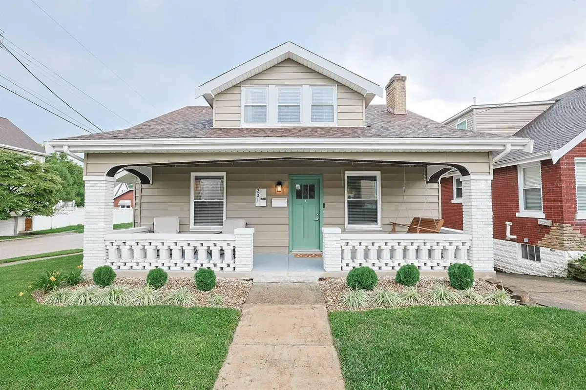 201 W Walnut Street, Southgate, KY 41071 - #1