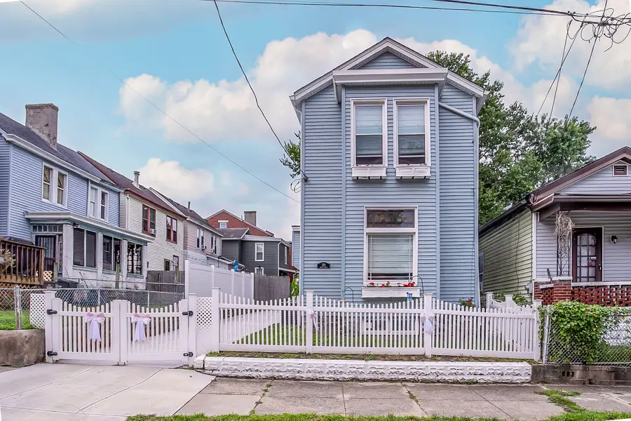 310 Berry Street, Dayton, KY 41074 - #3