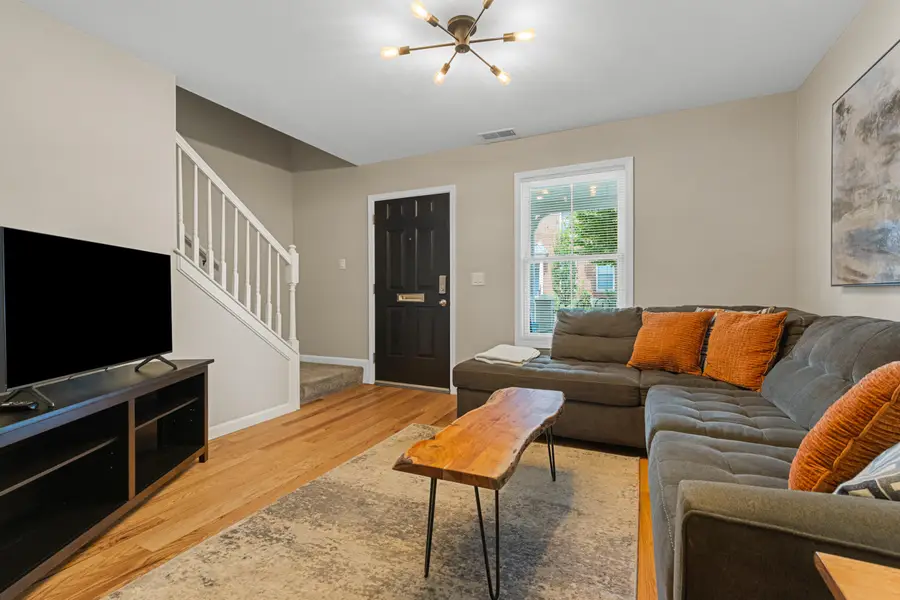 230 W 8th Street, Newport, KY 41071 - #3