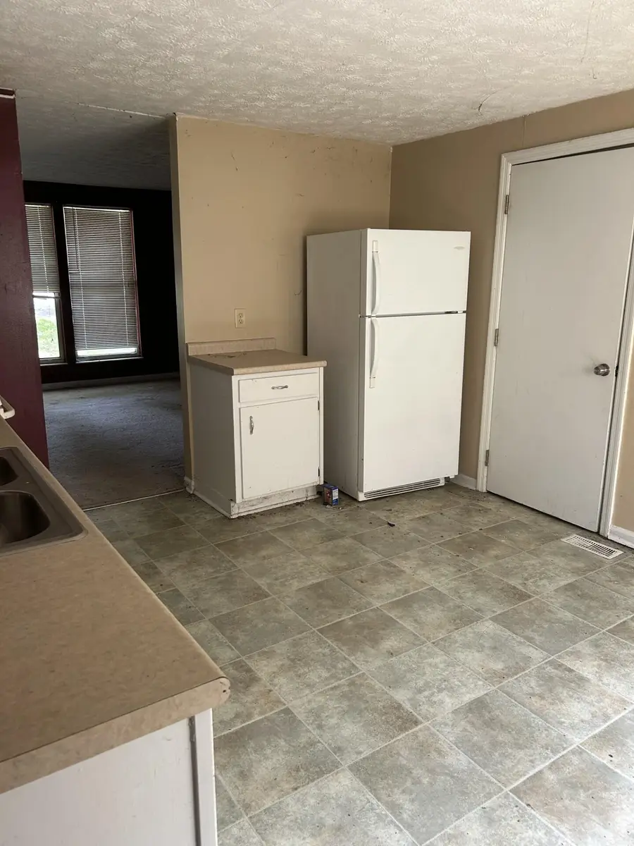 145 Bluffside Drive, Covington, KY 41017 - #2
