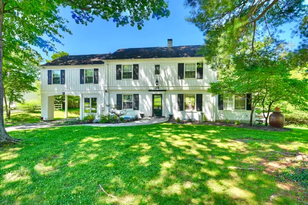 29 Meadow Lane, Fort Thomas, KY 41075