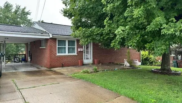 17 Sunset Drive, Alexandria, KY 41001