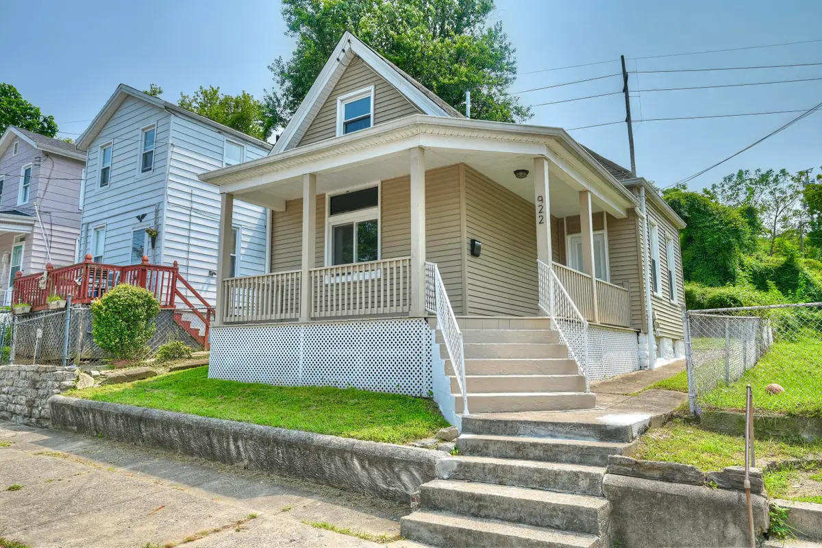 922 6th Avenue, Dayton, KY 41074 - #1