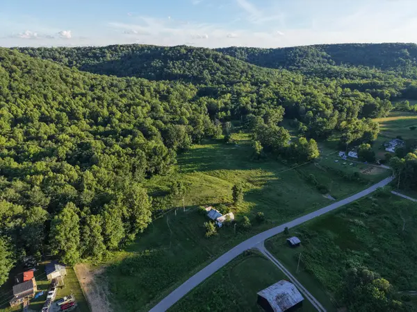 2319 Beechy Creek Road, Tollesboro, KY 41189