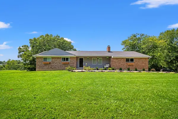 1182 Siry Road, California, KY 41007