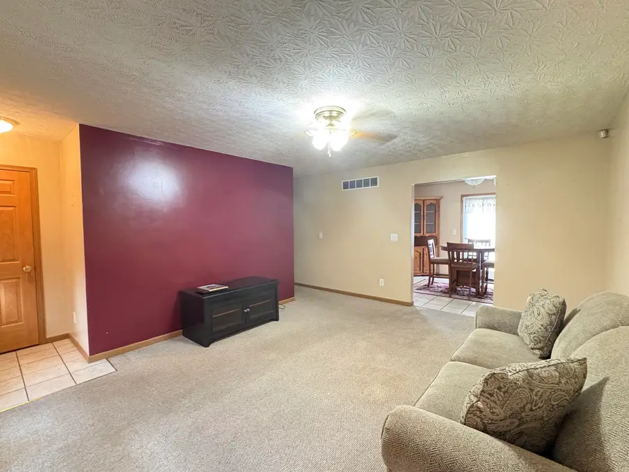 216 Southern Drive, Williamstown, KY 41097 - #2