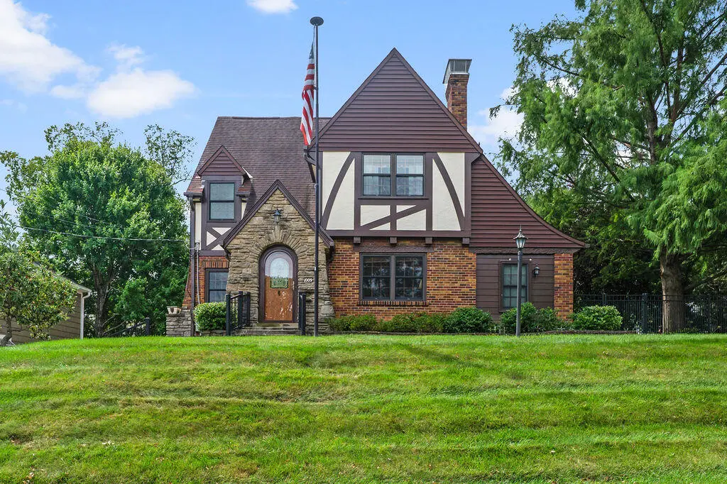 1009 Winding Way, Covington, KY 41011 - #1