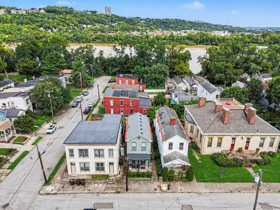 250 Forest Avenue, Covington, KY 41016 - #3