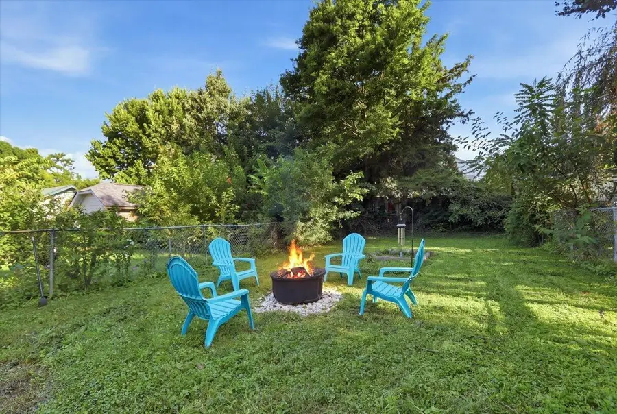 112 E 41st Street, Latonia, KY 41015 - #2