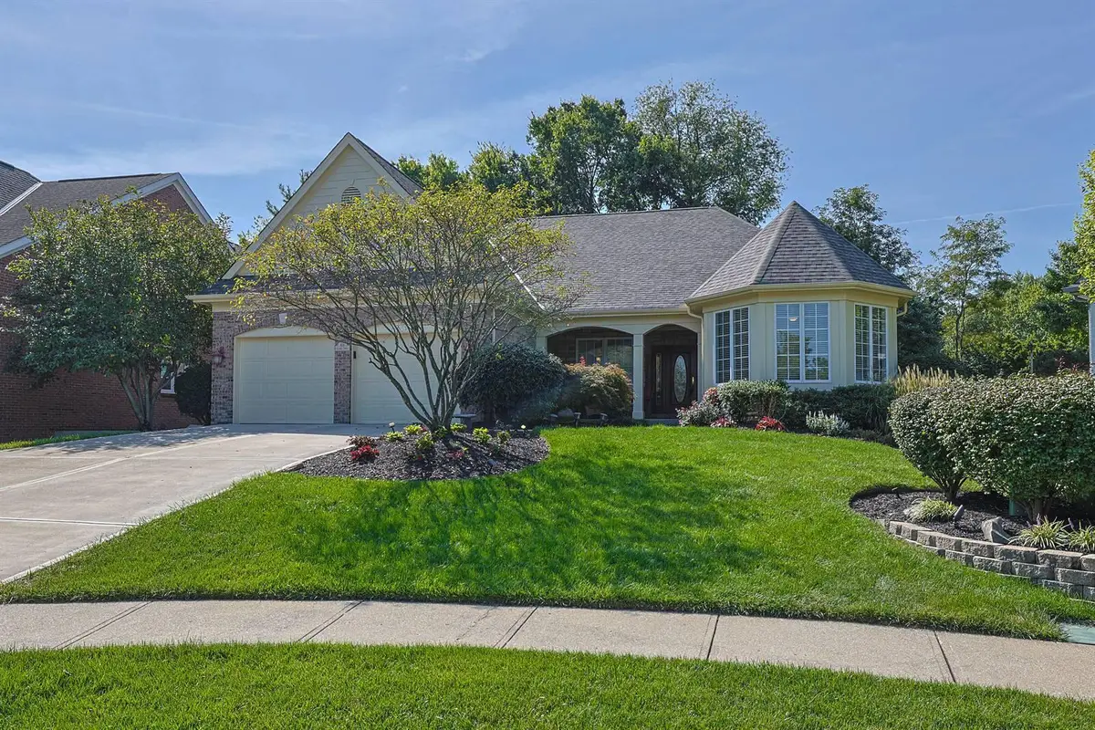 818 Lauren Drive, Villa Hills, KY 41017 - #1