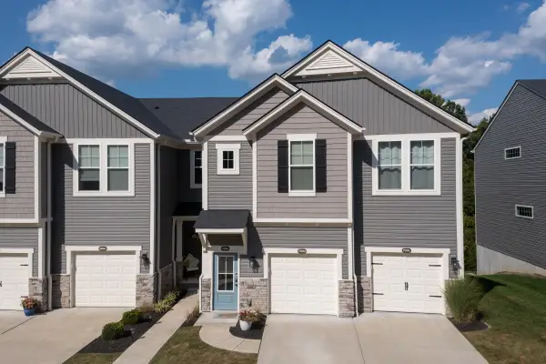 700 Streamside Drive #Upper, Alexandria, KY 41001