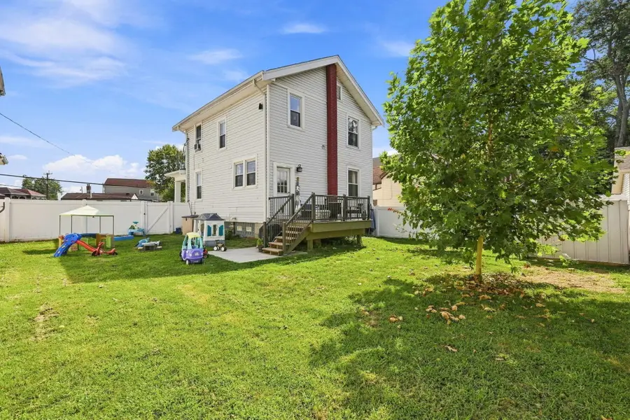 8 W 32nd Street, Latonia, KY 41015 - #2