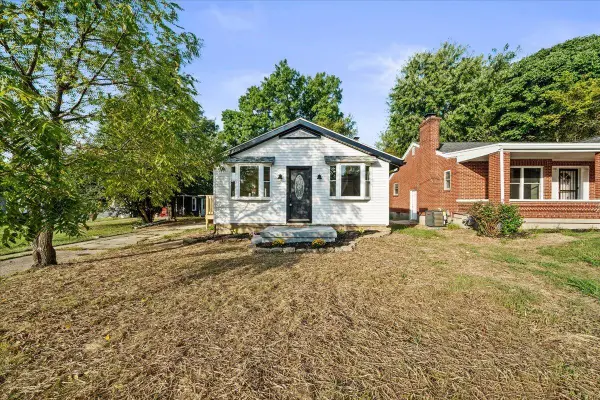 40 Eastern Avenue, Elsmere, KY 41018