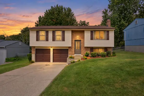 8 Crystal Lake Drive, Covington, KY 41017