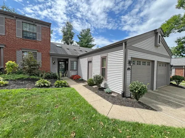 1561 Greens Edge Drive, Florence, KY 41042