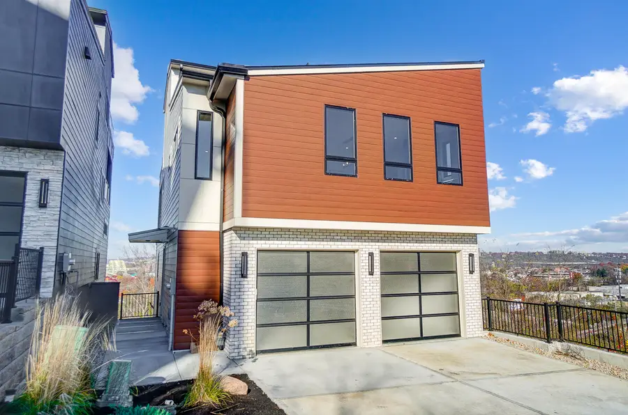 769 E 11th Street, Newport, KY 41071 - #2