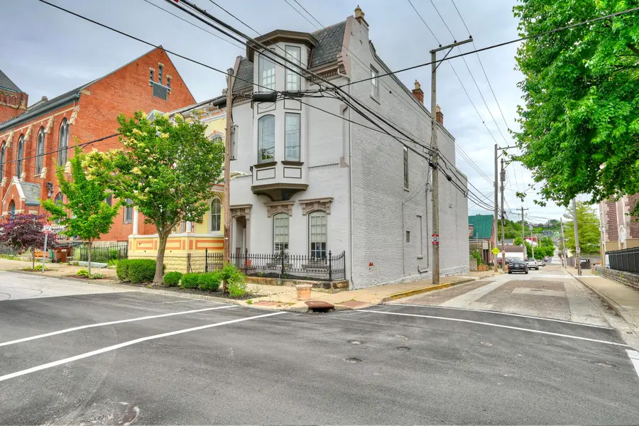 18 W 8th Street, Newport, KY 41071 - #2