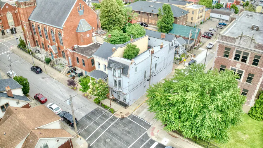 18 W 8th Street, Newport, KY 41071 - #3