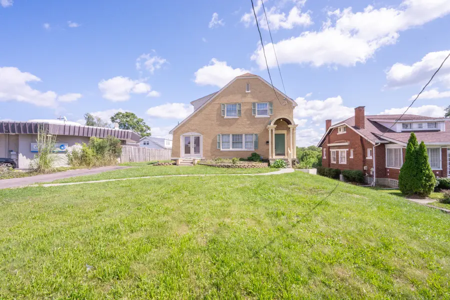 710 Highland Avenue, Fort Thomas, KY 41075 - #2