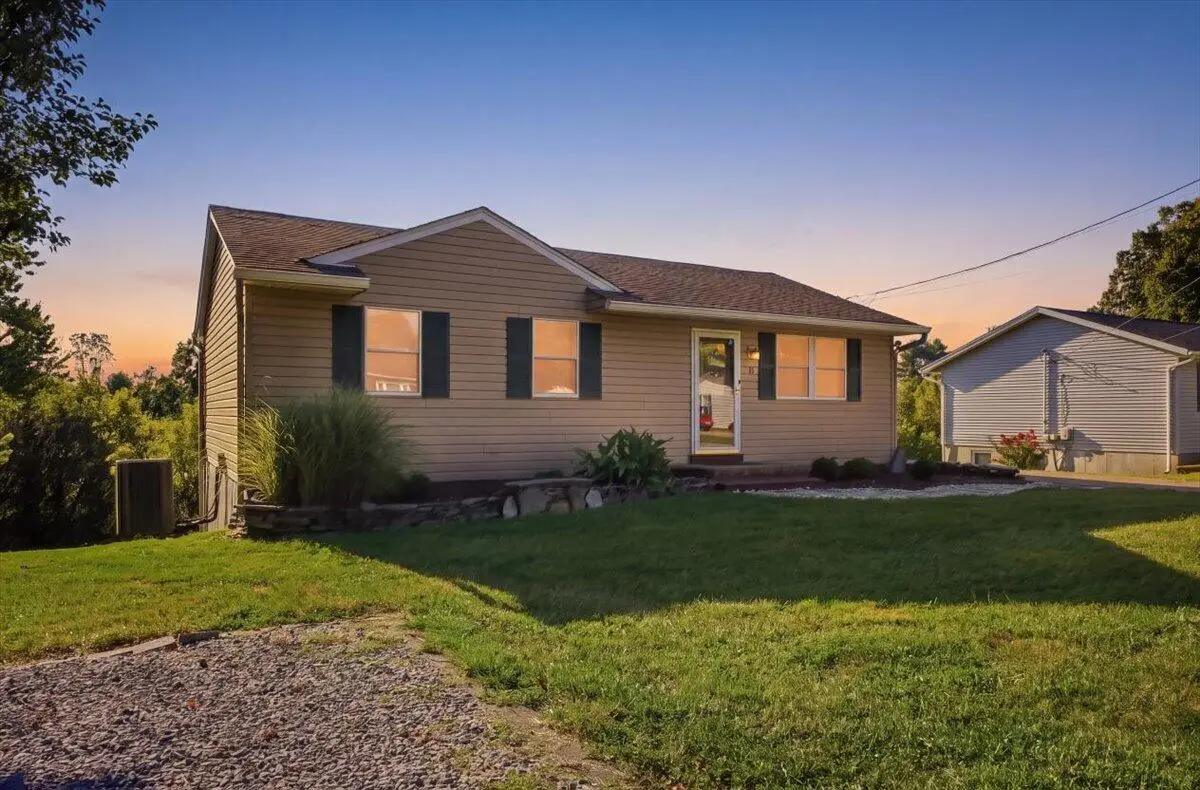 8 Lakeview Drive, Williamstown, KY 41097 - #1