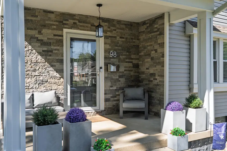 98 W Villa Place, Fort Thomas, KY 41075 - #3