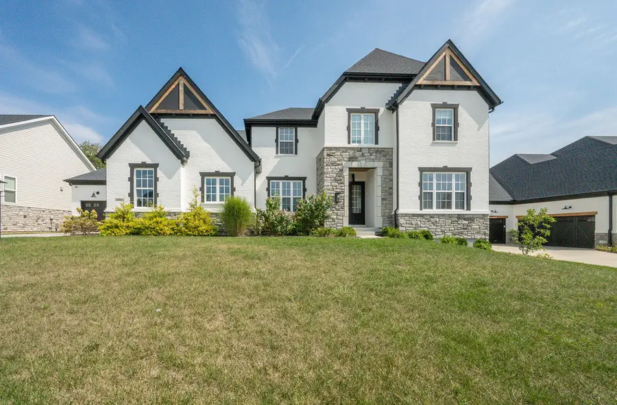 1013 Walburg Avenue, Villa Hills, KY 41017 - #2