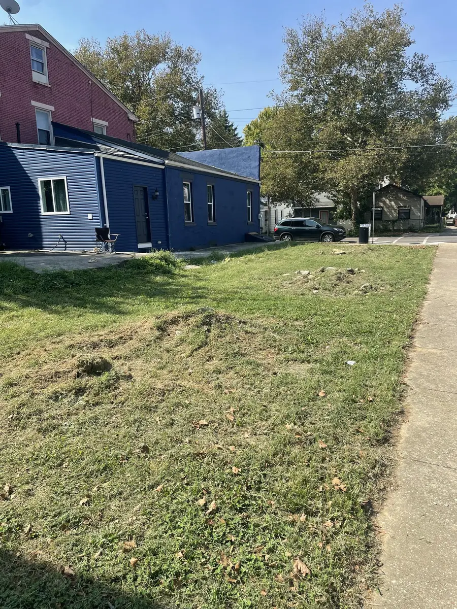 1322 Greenup Street, Covington, KY 41011 - #2