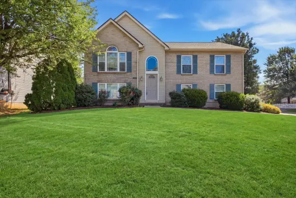 1837 Asbury Way, Hebron, KY 41048