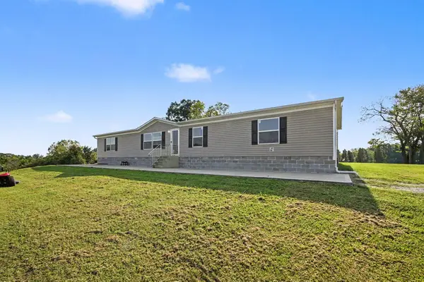 2951 Gumlick Road, Falmouth, KY 41040