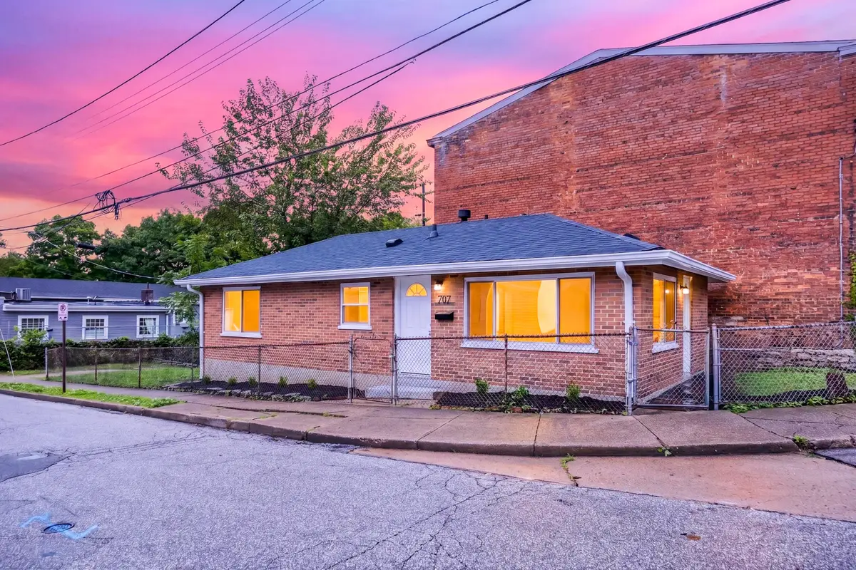 902 Baker Street, Covington, KY 41011 - #1