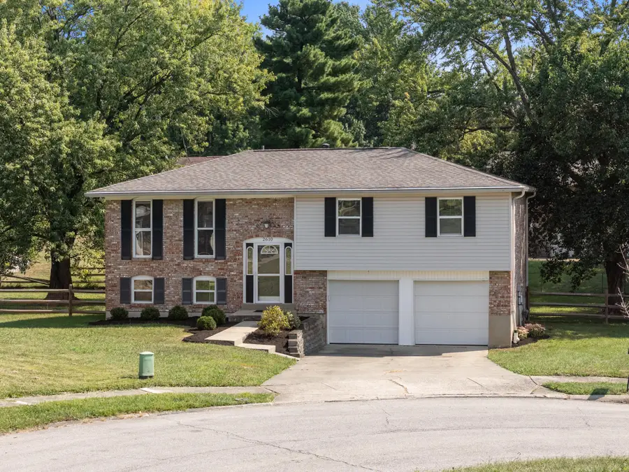 2610 Brookview Drive, Villa Hills, KY 41017 - #2