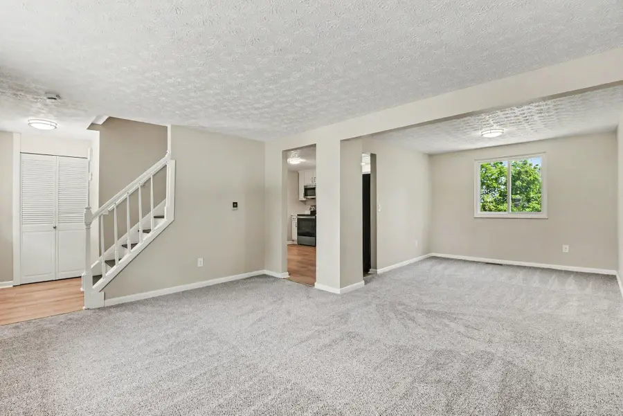 6609 Highridge Avenue, Florence, KY 41042 - #2