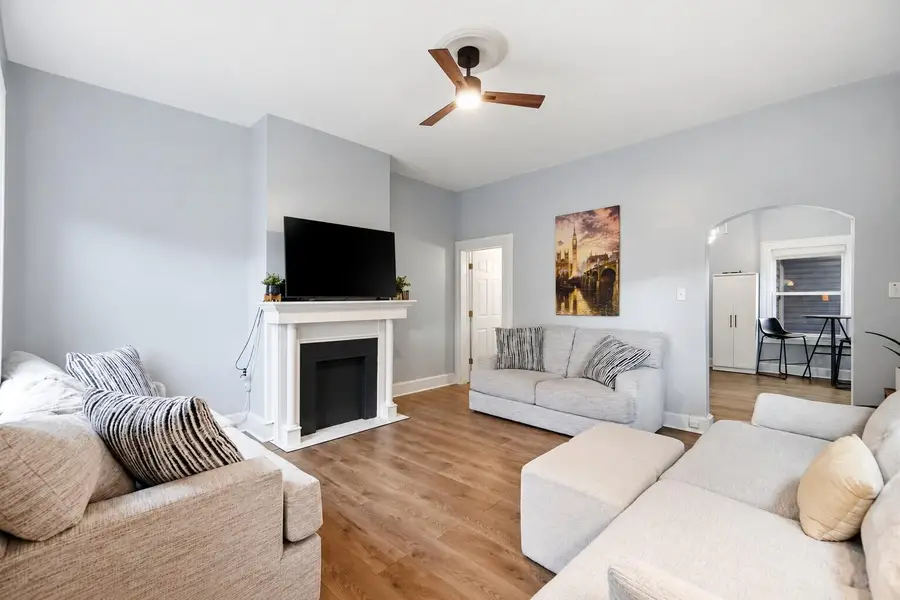 634 W 12th Street, Covington, KY 41011 - #3