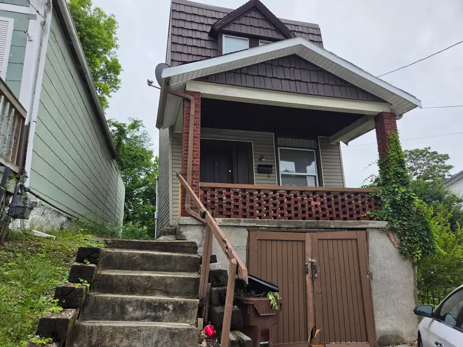 353 Bond Street, Covington, KY 41016 - #2